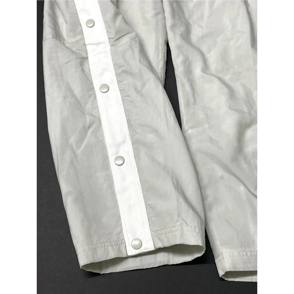 Nike clothing - Sportswear NSW - Sportswear NSW - BV4546-072 - Cream (UPC: 193146276146) 2