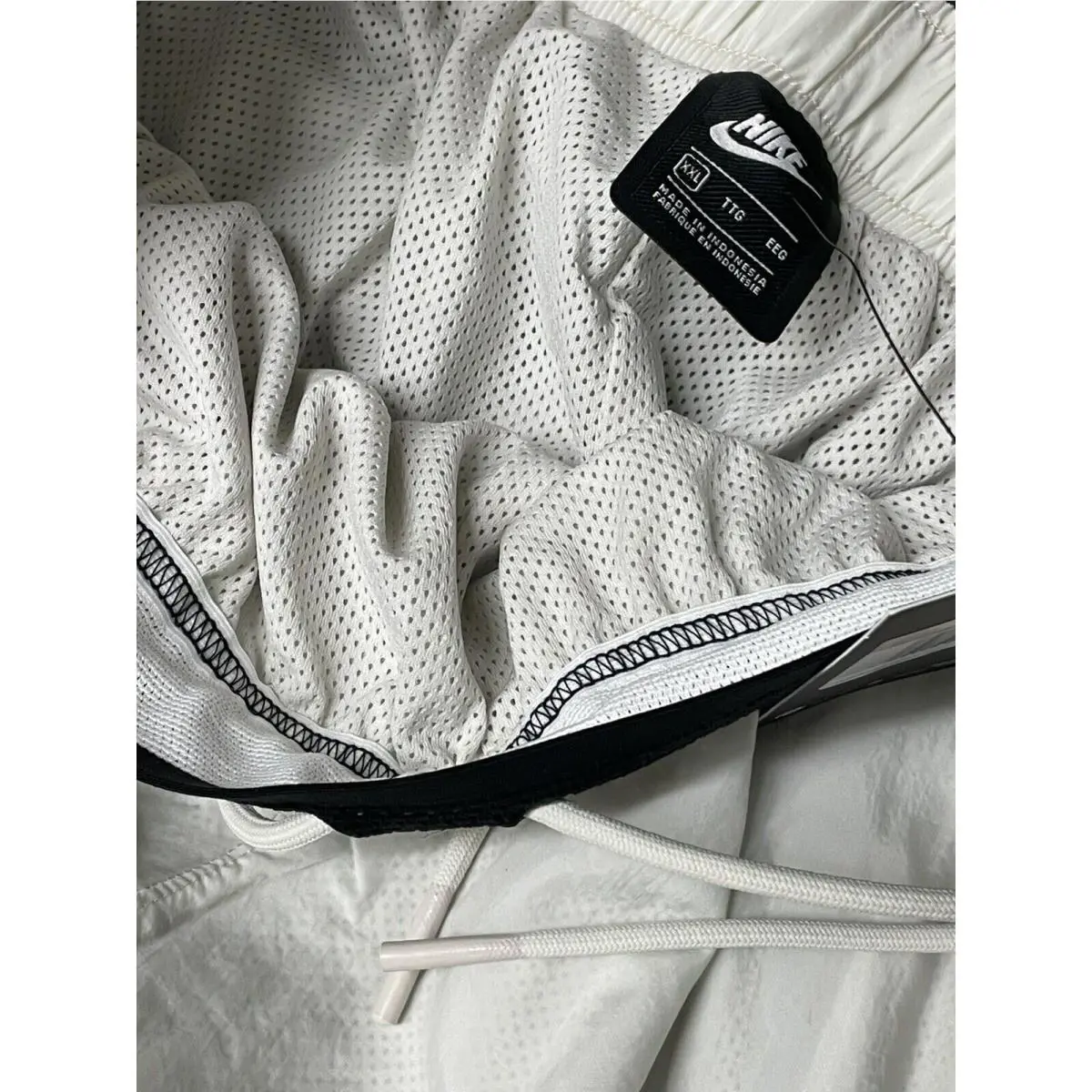 Nike clothing - Sportswear NSW - Sportswear NSW - BV4546-072 - Cream (UPC: 193146276146) 3