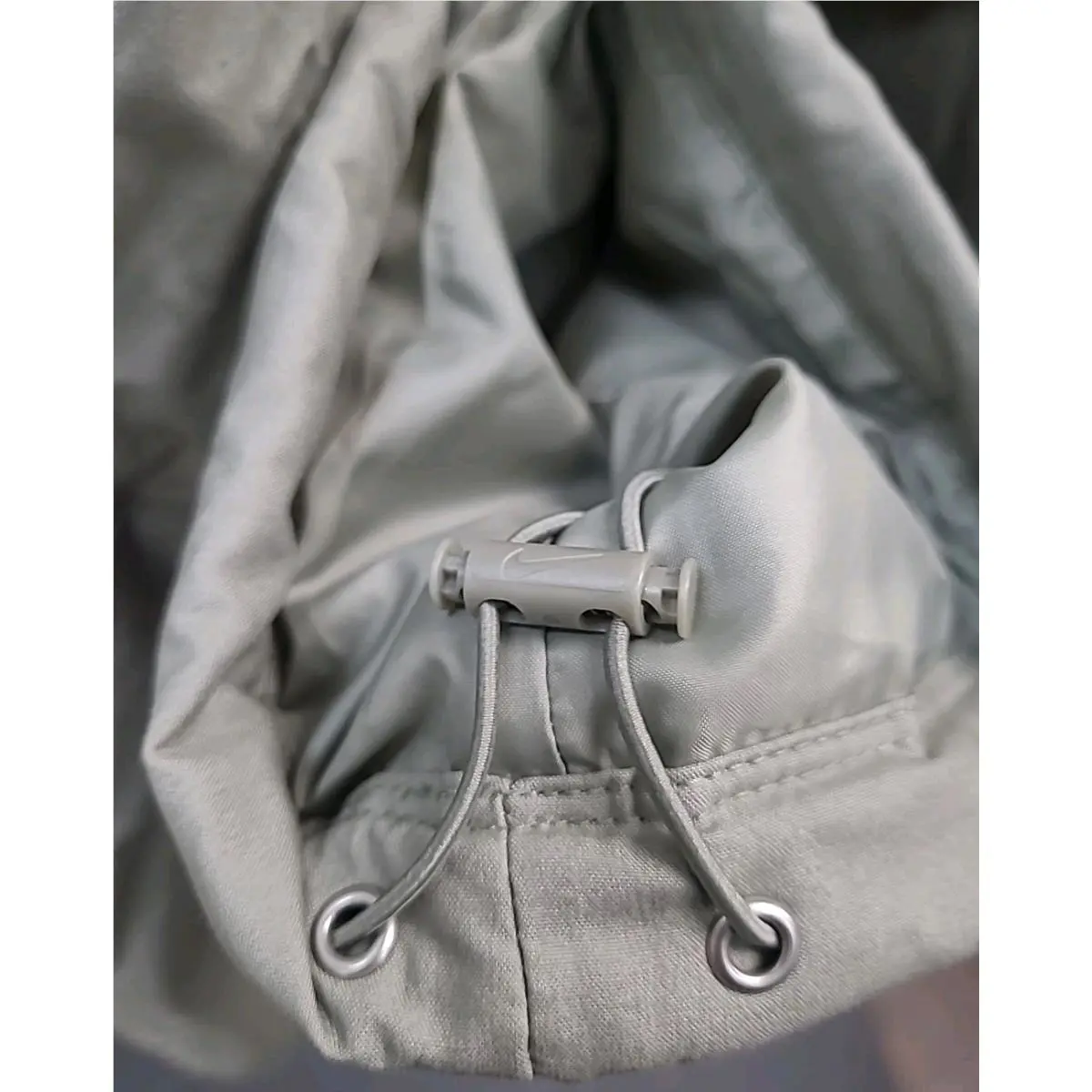 Nike clothing - Gray 2