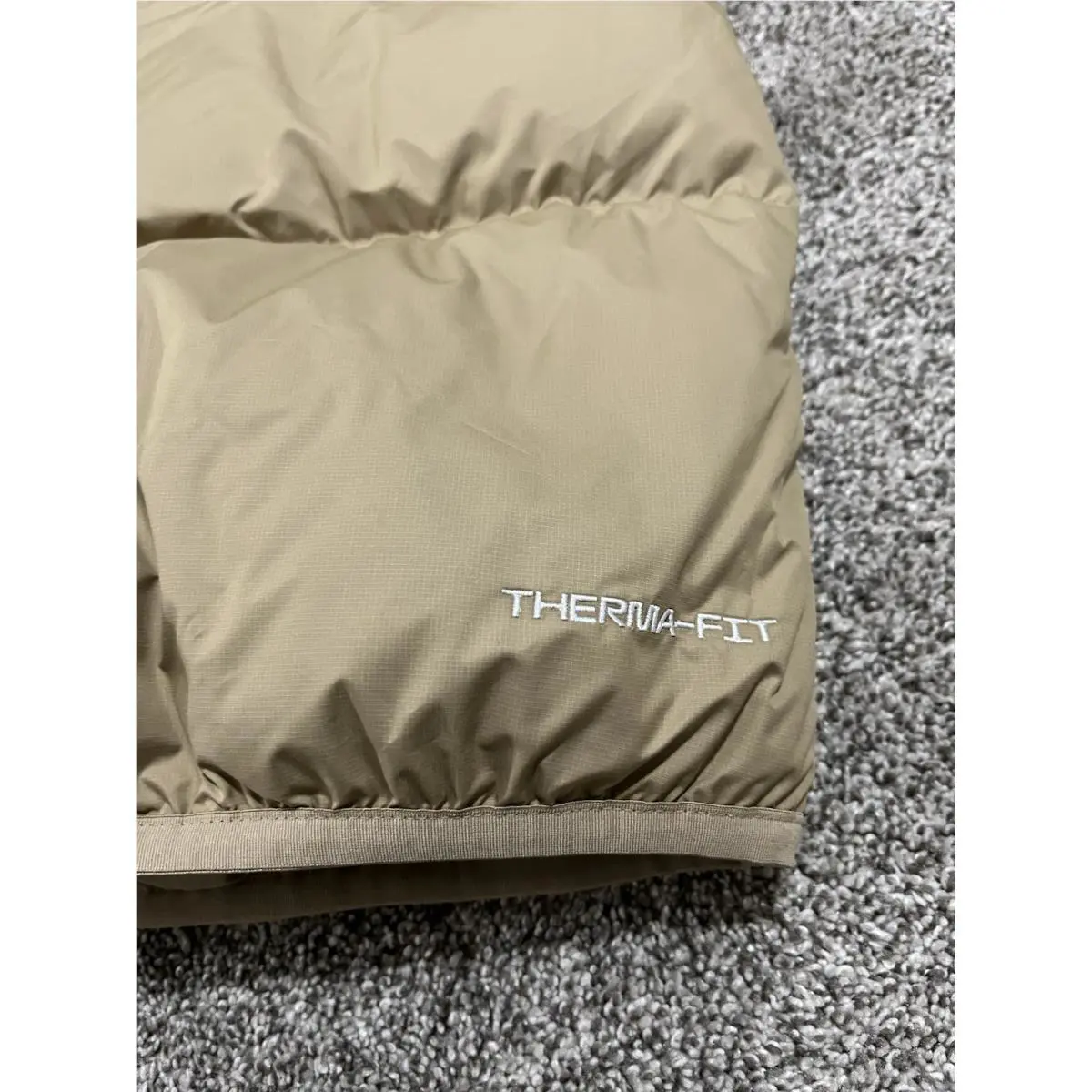 Nike clothing - Beige 4