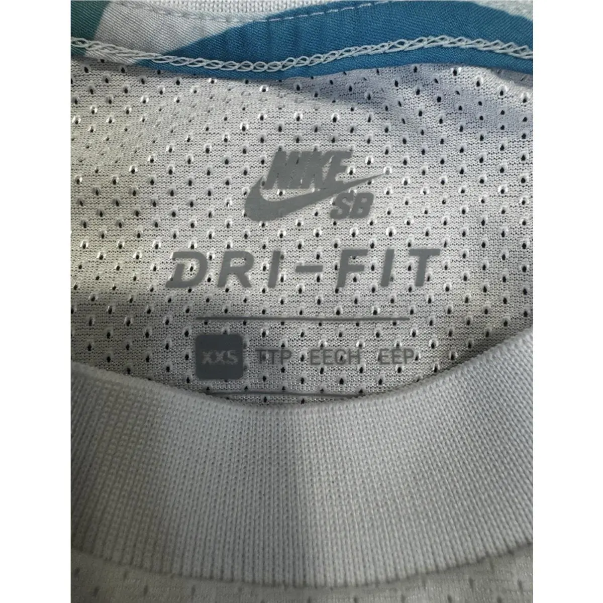 Nike clothing - Nike Dri-Fit - CT6050100 - White 8