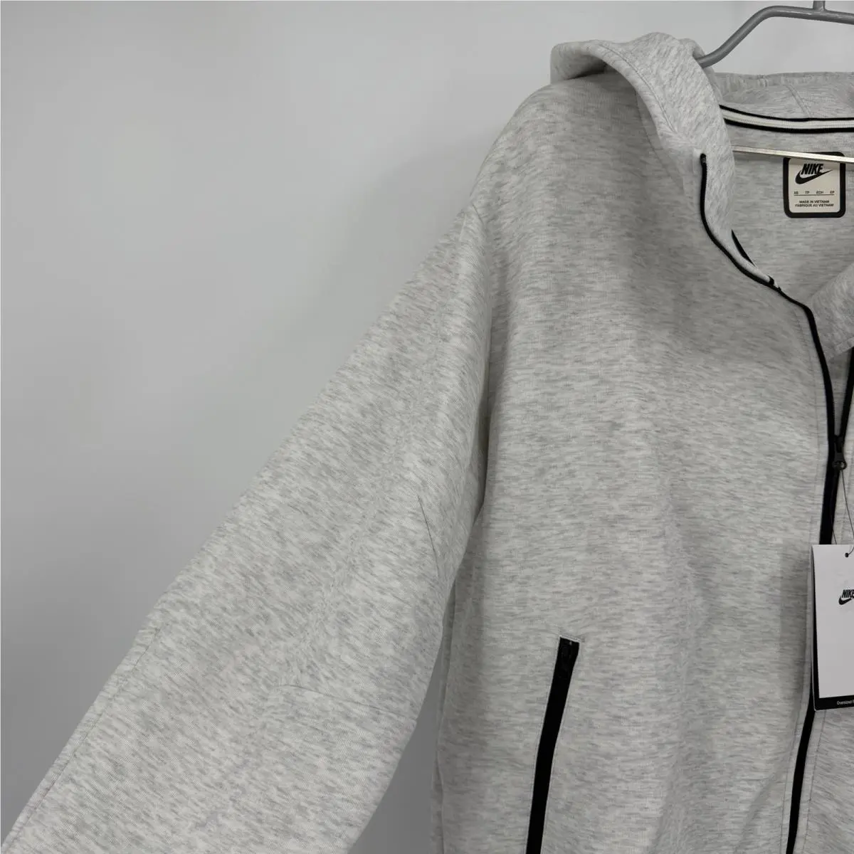 Nike clothing - Gray 3