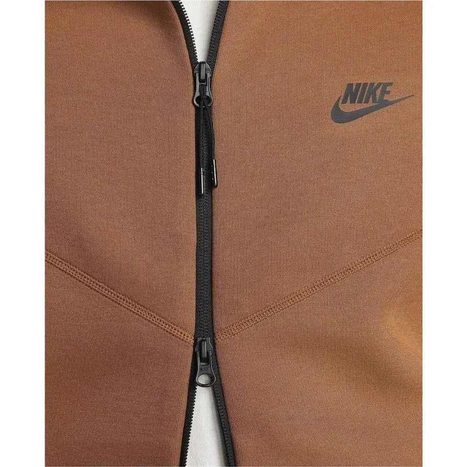 Nike clothing - Brown (UPC: 0196974874065) 1