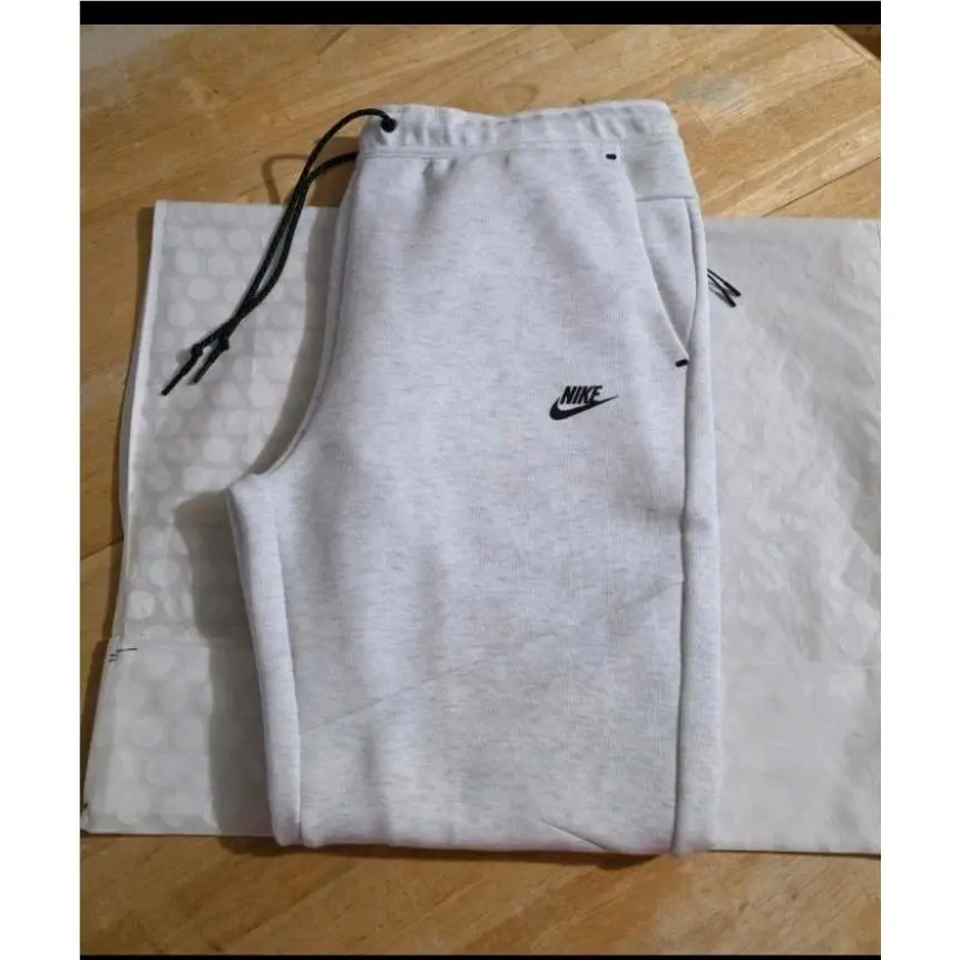 Nike clothing - OLIVE GREEN 2