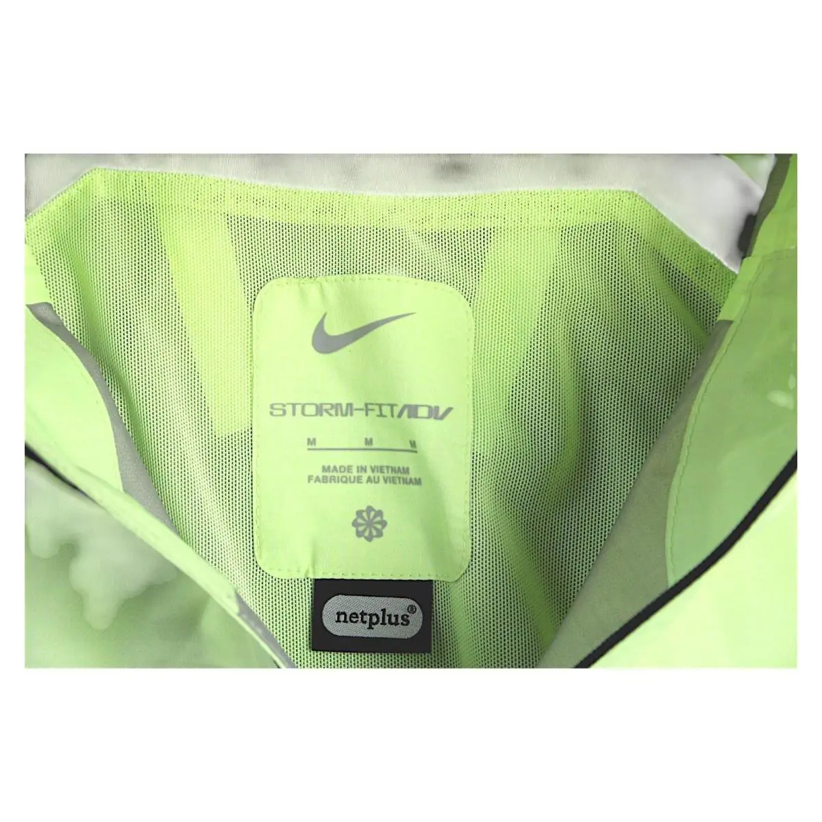 Nike clothing - Nike FZ1084-701 - Green 3