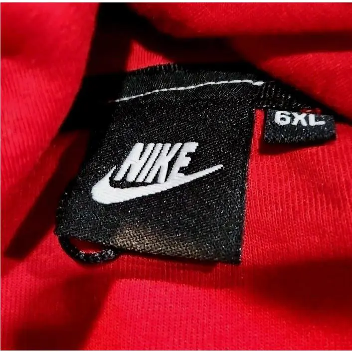 Nike clothing - Red 4