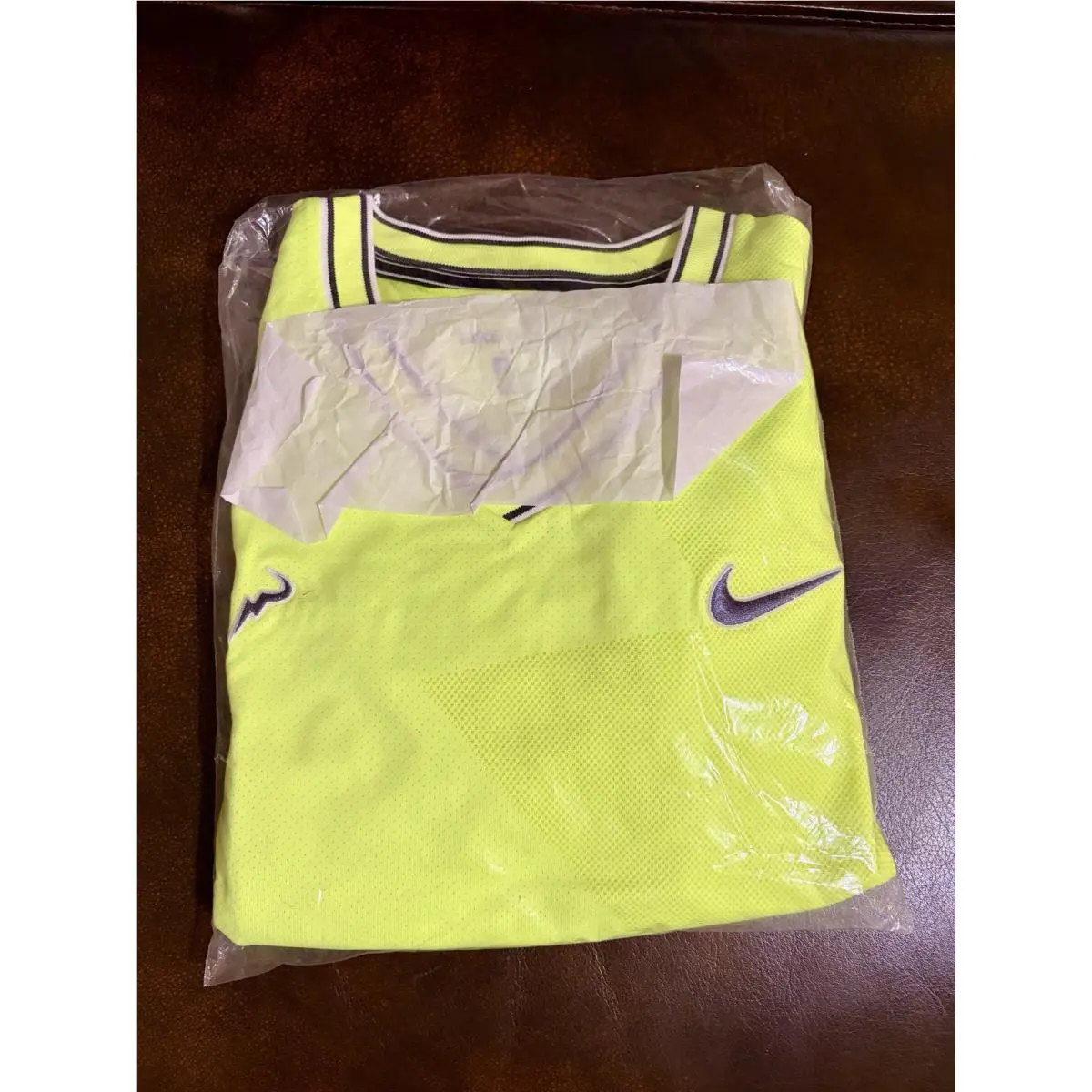 Nike clothing - Yellow 4