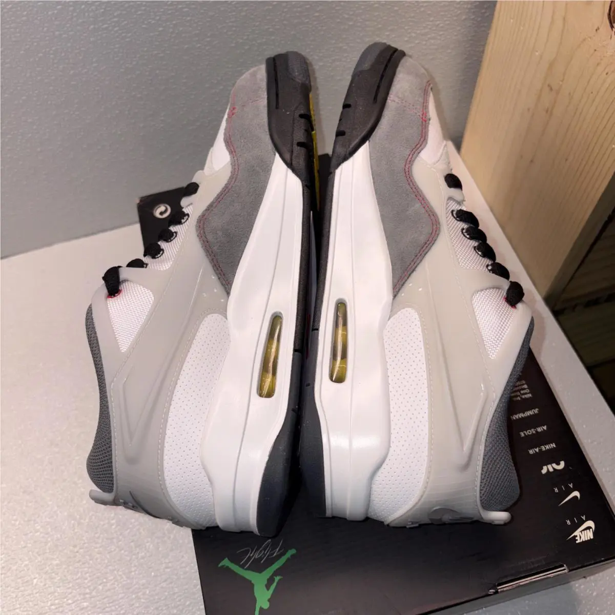 Nike shoes - Air Jordan 4 RM - Air - IB0522-100 - White 3