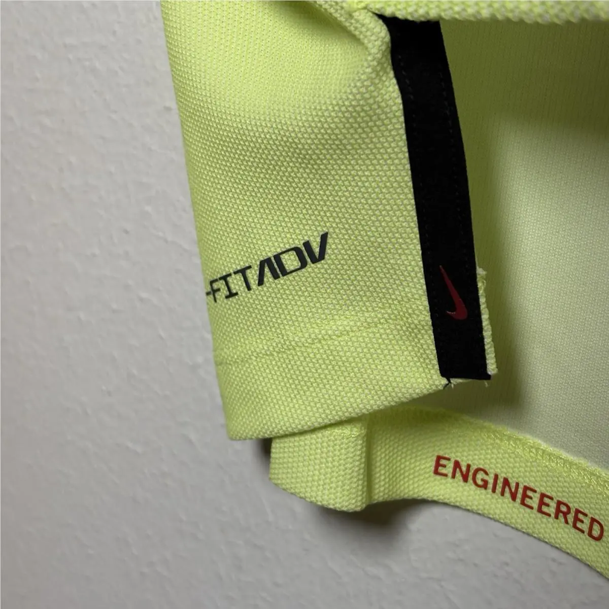 Nike clothing - Nike Dri-Fit - DA2995101 - Yellow 5