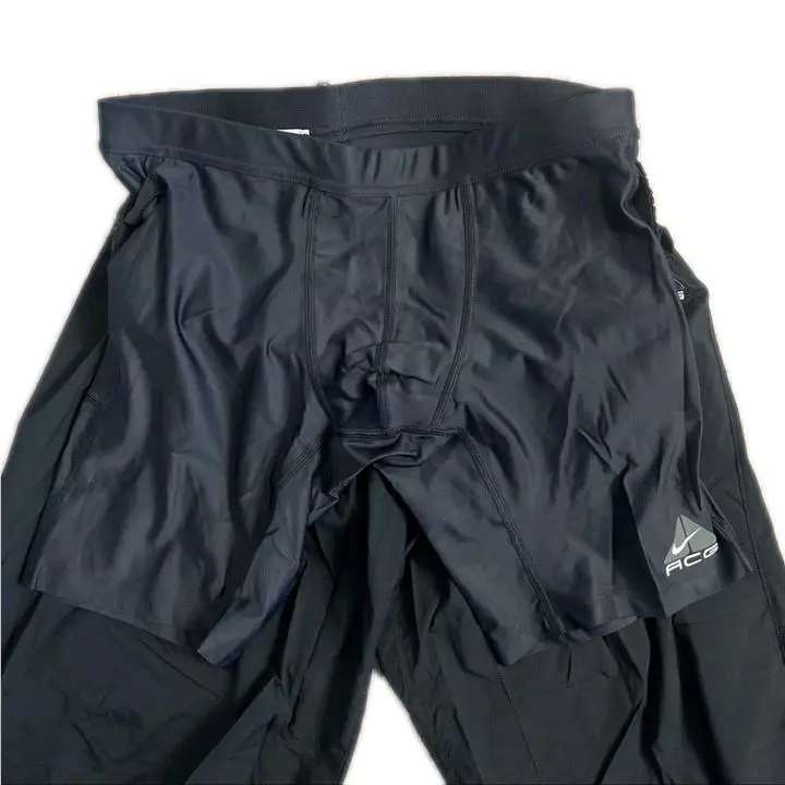 Nike clothing - Nike ACG Iguana 2 In 1 - HJ2891 - Black 4