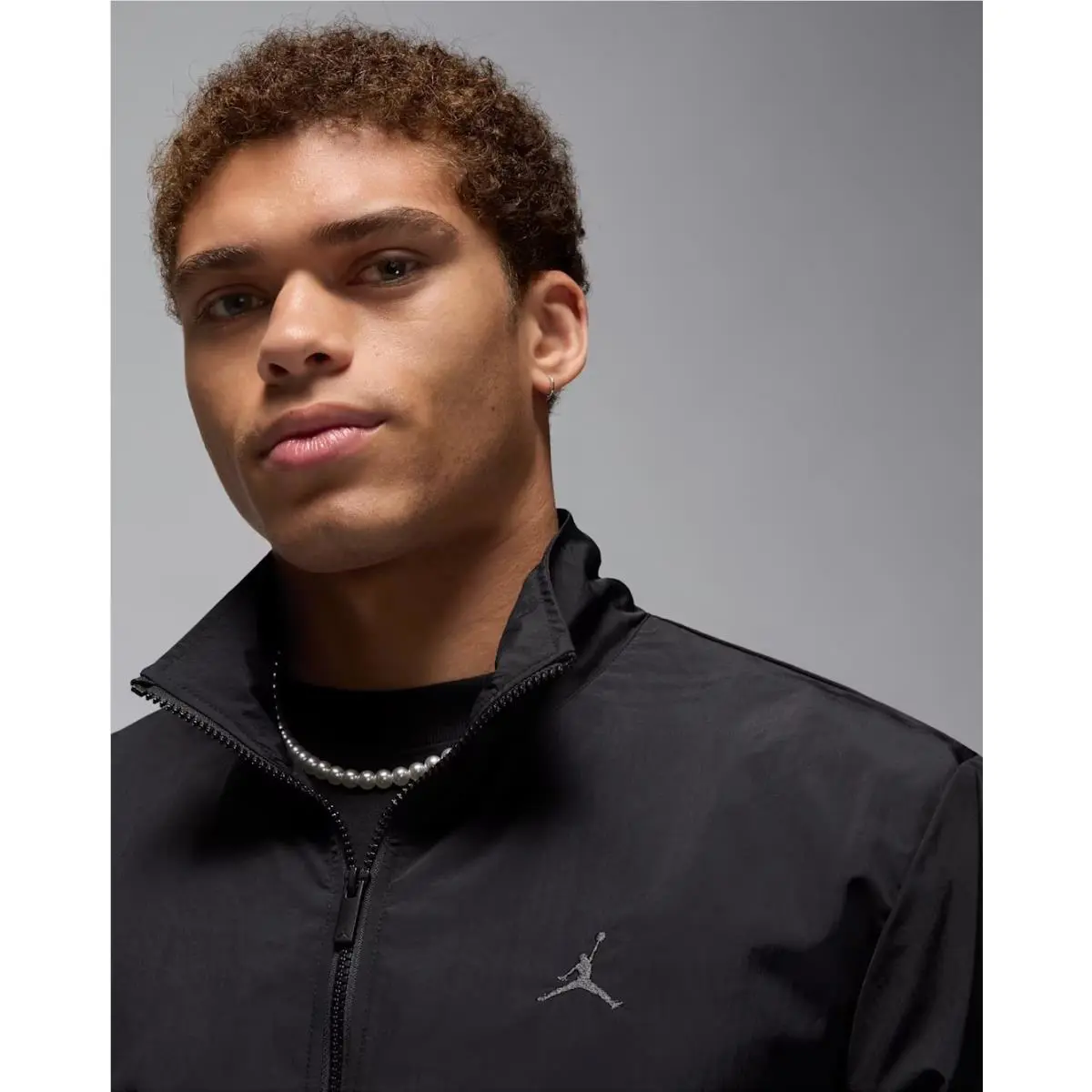 Nike clothing - Black (UPC: 197596393569) 2
