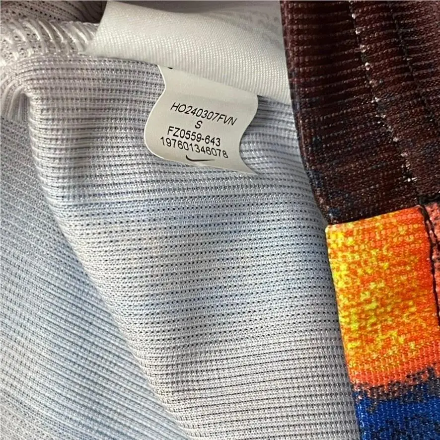 Nike clothing - Nike Dri-Fit - Multicolor 5