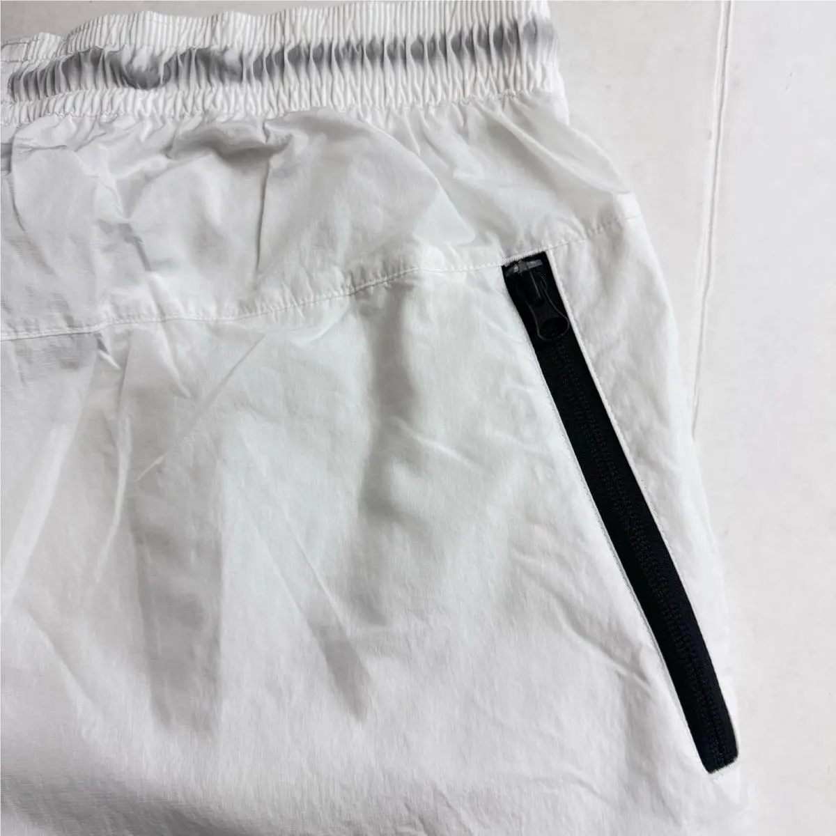 Nike clothing - White 8