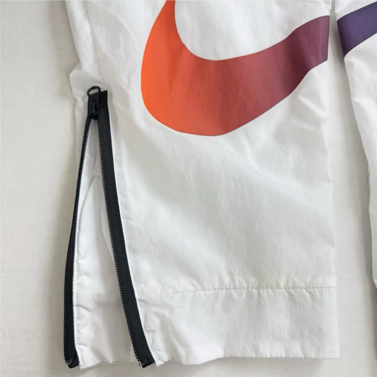 Nike clothing - White 4