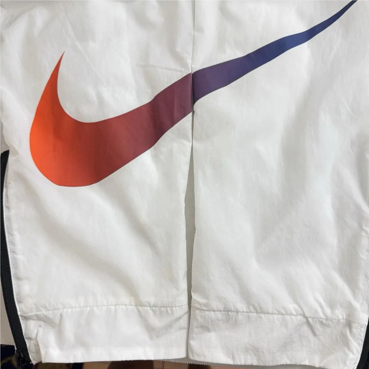 Nike clothing - White 3