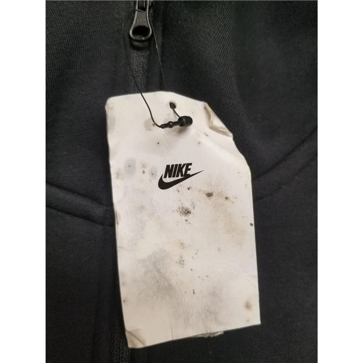 Nike clothing - Black (UPC: 196607985038) 3