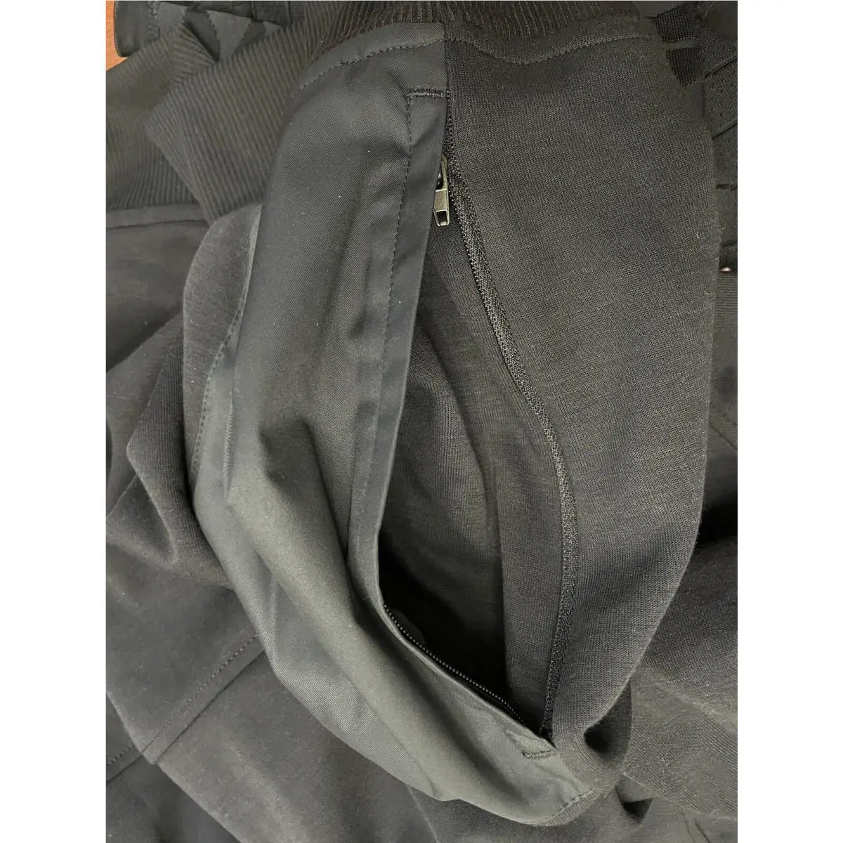 Nike clothing - CV9941-010 - CV9941-010 - Black (UPC: 194954747118) 5