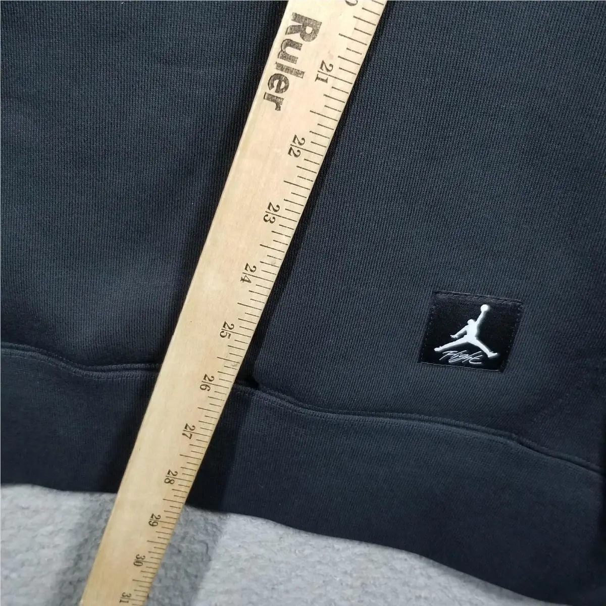 Nike clothing - Black (UPC: 196607220917) 2