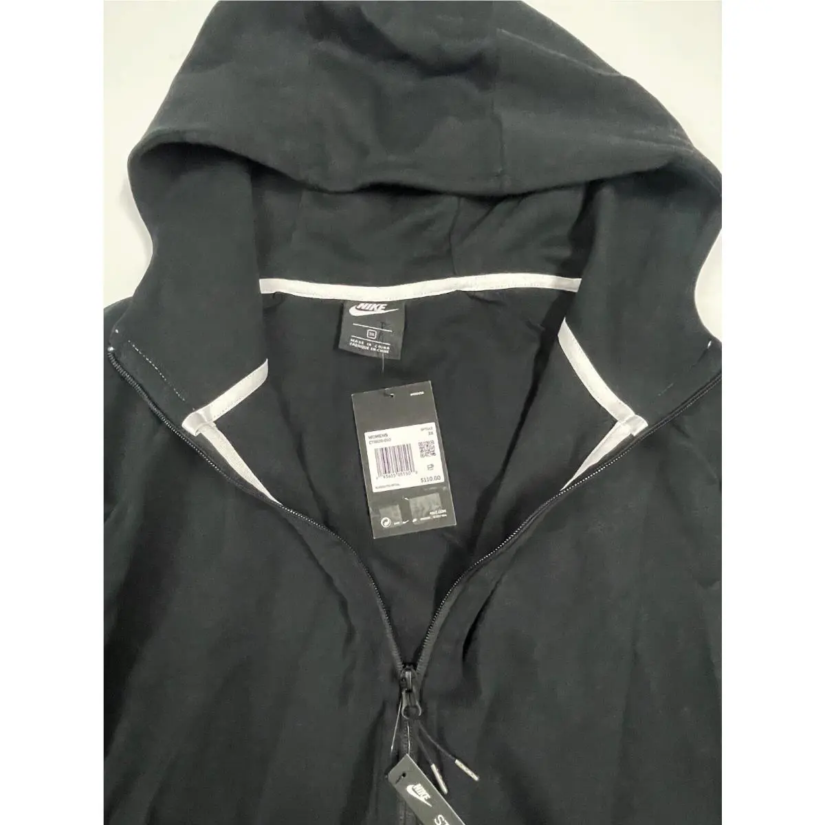 Nike clothing - Black (UPC: 193655051500) 8