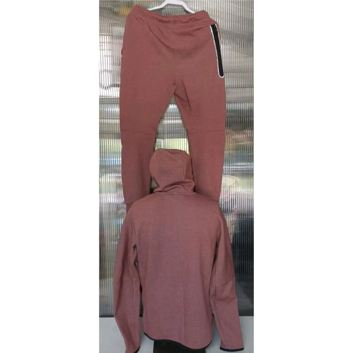 Nike clothing - Red 4