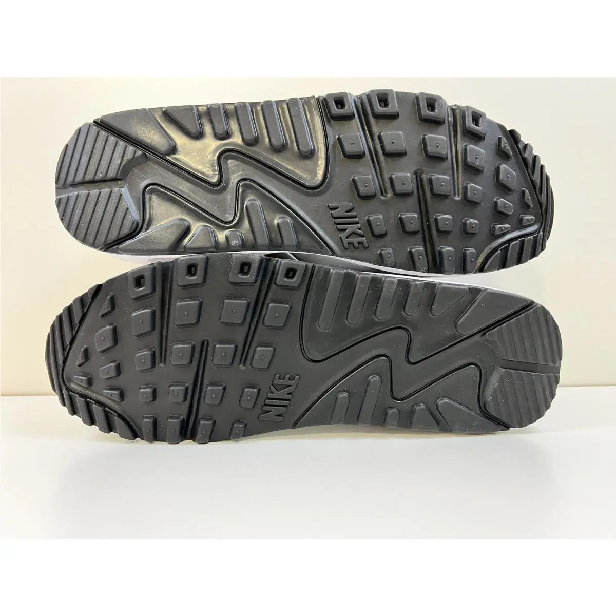 Nike shoes - Nike Air Max 90 - Air Max - DJ6208-100 - White 11
