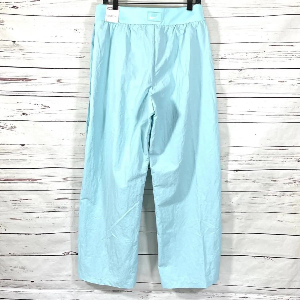 Nike clothing - Blue (UPC: 195242462621) 1