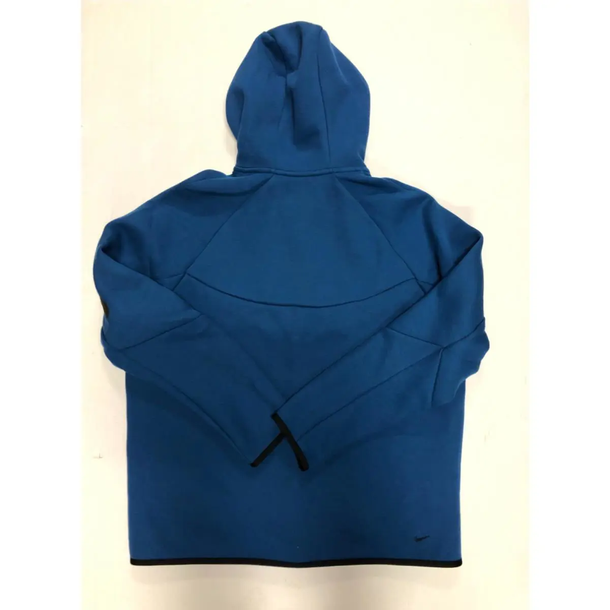 Nike clothing - Court Blue/Black (UPC: 198488894294) 4