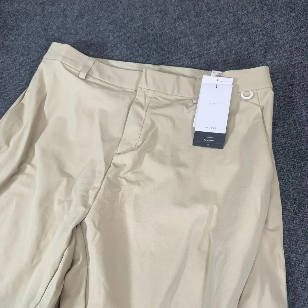 Nike clothing - Nike 24.7 - HQ6928010 - Beige 1