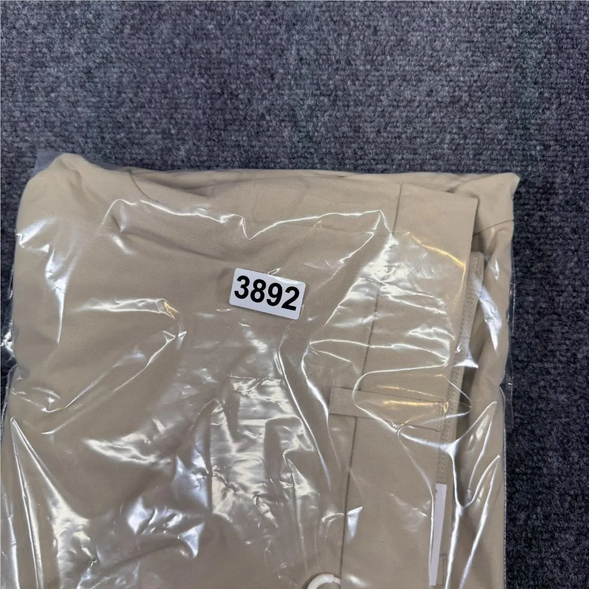 Nike clothing - Nike 24.7 - HQ6928010 - Beige 6