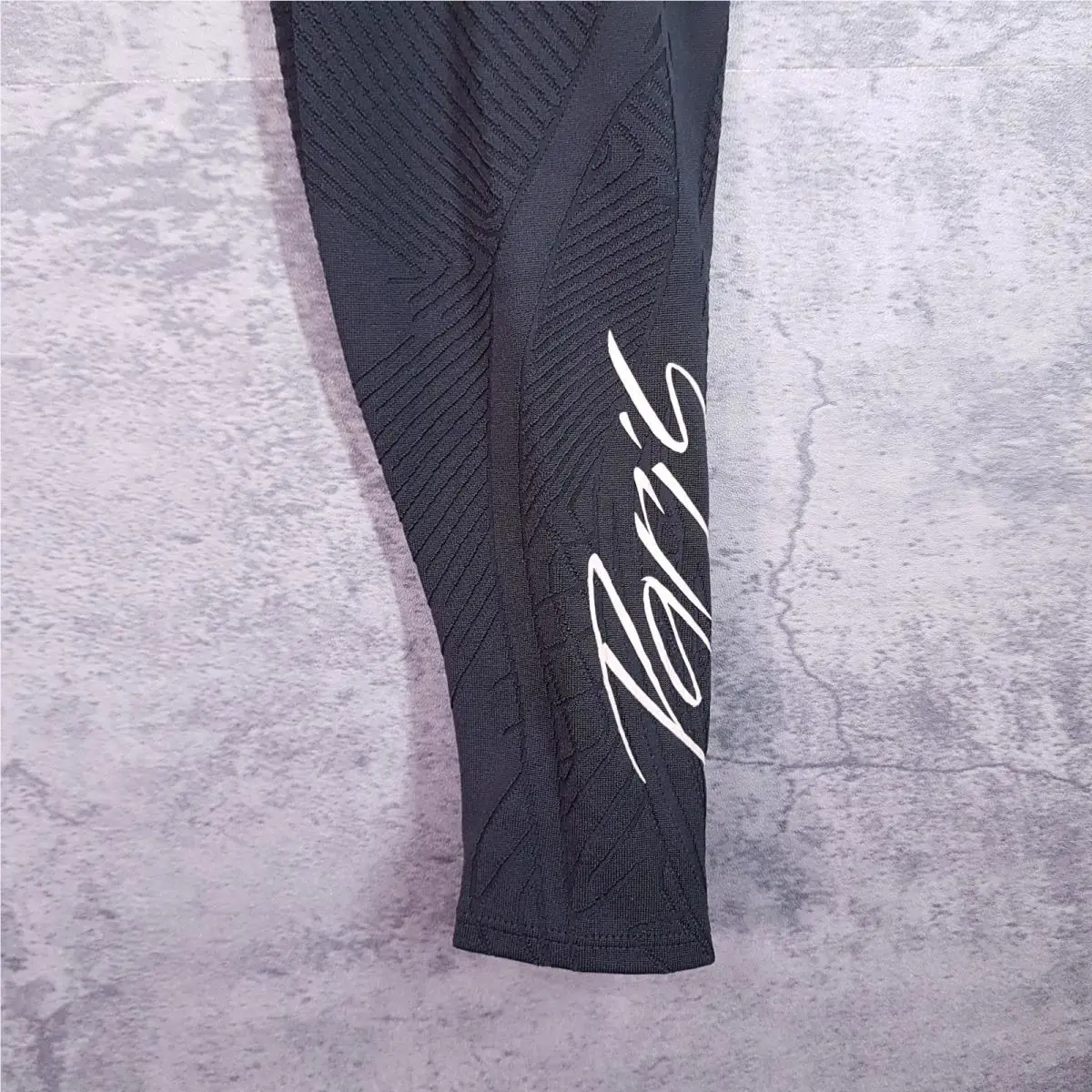 Nike clothing - DZ0760-010 - DZ0760-010 - Black (UPC: 0196606266435) 1