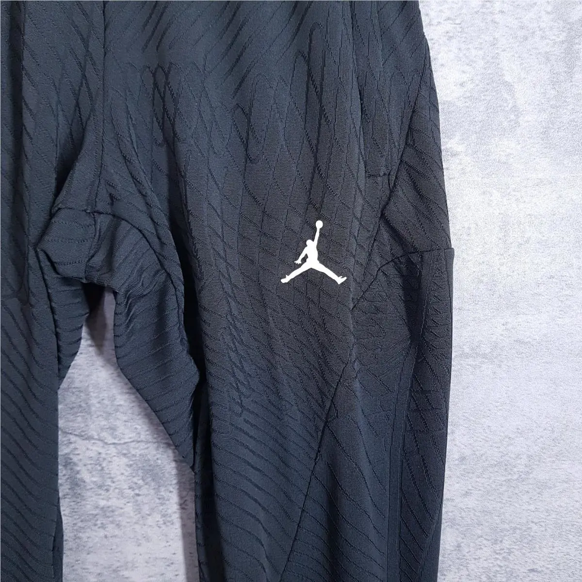 Nike clothing - DZ0760-010 - DZ0760-010 - Black (UPC: 0196606266435) 2