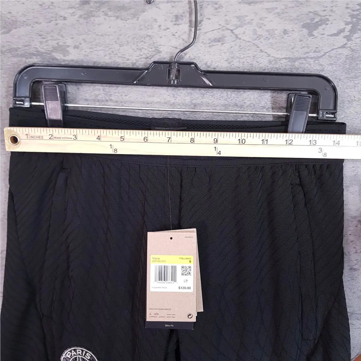 Nike clothing - DZ0760-010 - DZ0760-010 - Black (UPC: 0196606266435) 6