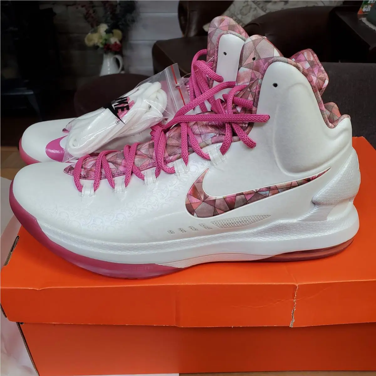 Nike shoes - Nike KD 5 - 598601 100 - Pink 1