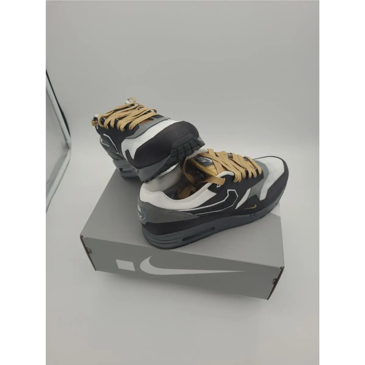 Nike shoes - Nike Air Max 1 - Air Max - Black (UPC: 197863049151) 1