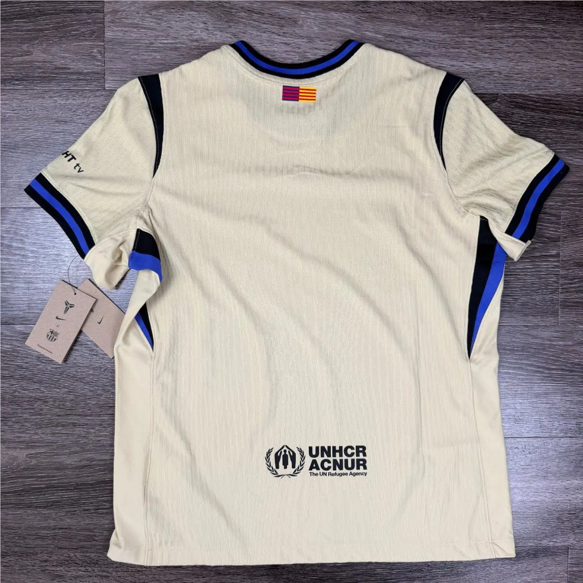 Nike clothing - Yellow 0