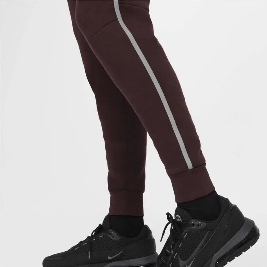Nike clothing - Nike Tech Men`s Fleece Joggers - HQ3747652 - Burgundy Crush 5