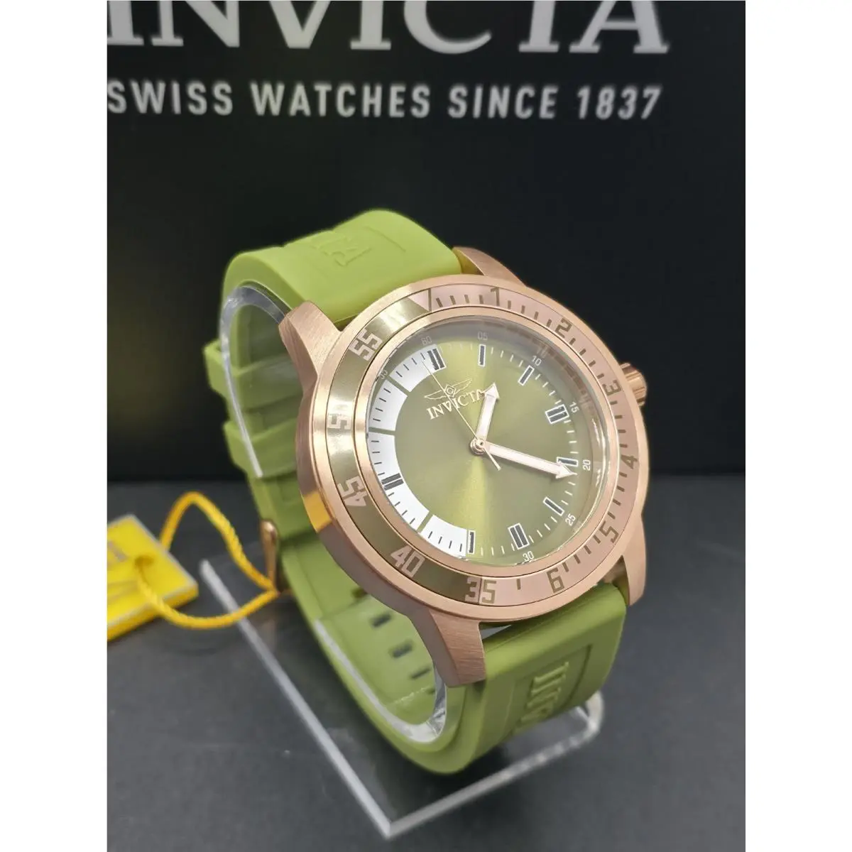 Invicta 35685 Specialty Quartz Watch – Stunning Color Dial – – 45mm