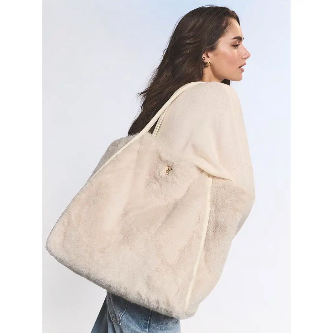 Victoria`s Secret Ivory Fur Tote Bag Logo Double Handles Women