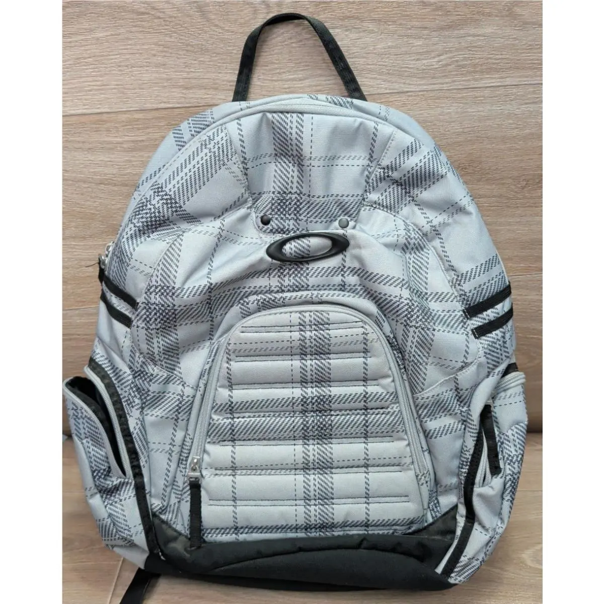Vintage Oakley Peak Load Pack Backpack Black/grey Bag 012