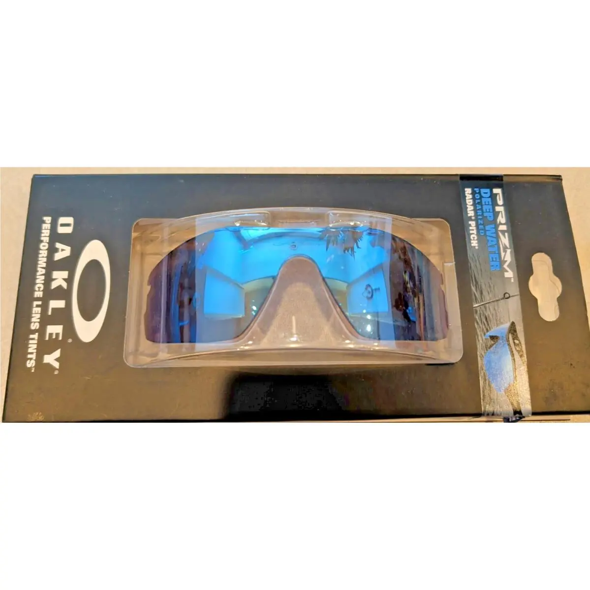 Oakley Radar Pitch Polarized Deep Water Prizm Iridium Lenses