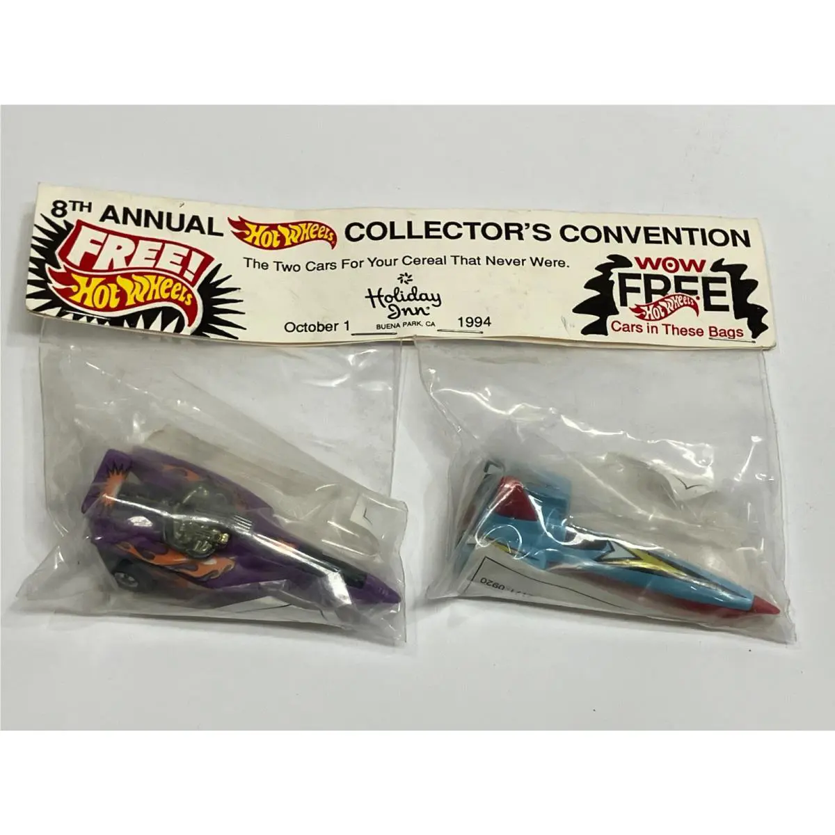 1994 Hot Wheels 8th Annual Convention Cereal Promotion XT3 Tricar X8 2-Pack