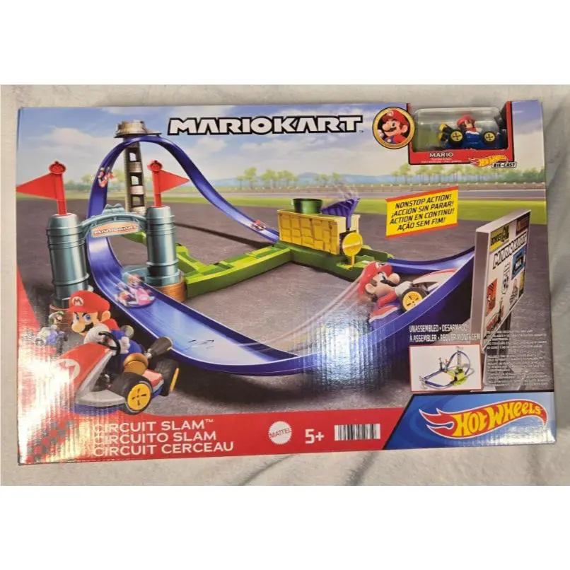 Hot Wheels Mario Kart Circuit Slam Track with Mario Standard Kart