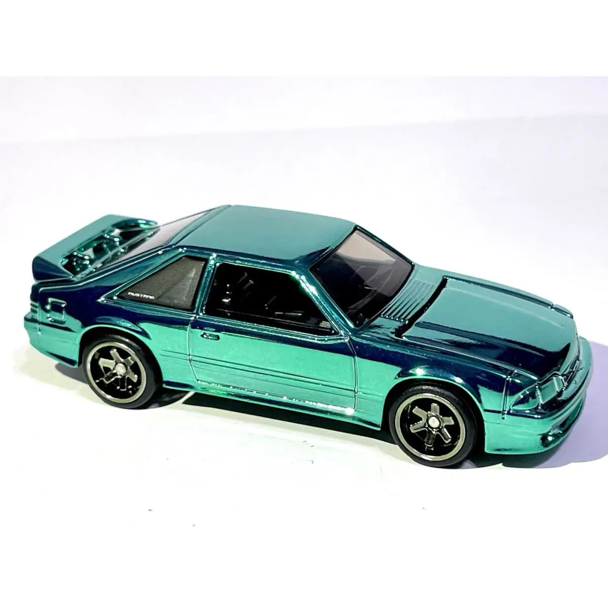 Hot Wheels 1993 Ford Mustang Cobra R - Custom Made / Spectra Flame Green