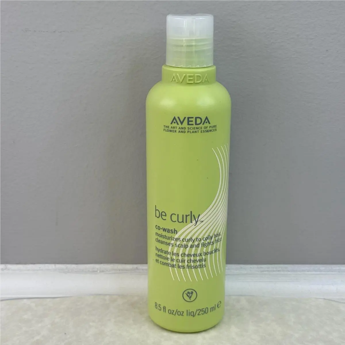 Aveda Be Curly Co Wash Conditioning Wash 8.5 oz 250 ml Curly Hair Hydrate