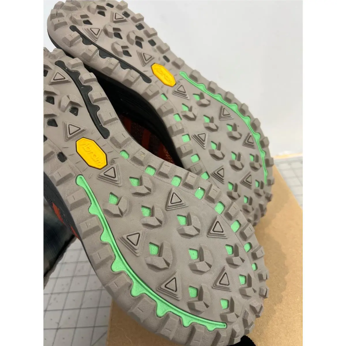 Merrell shoes - clay (UPC: 195018943767) 4