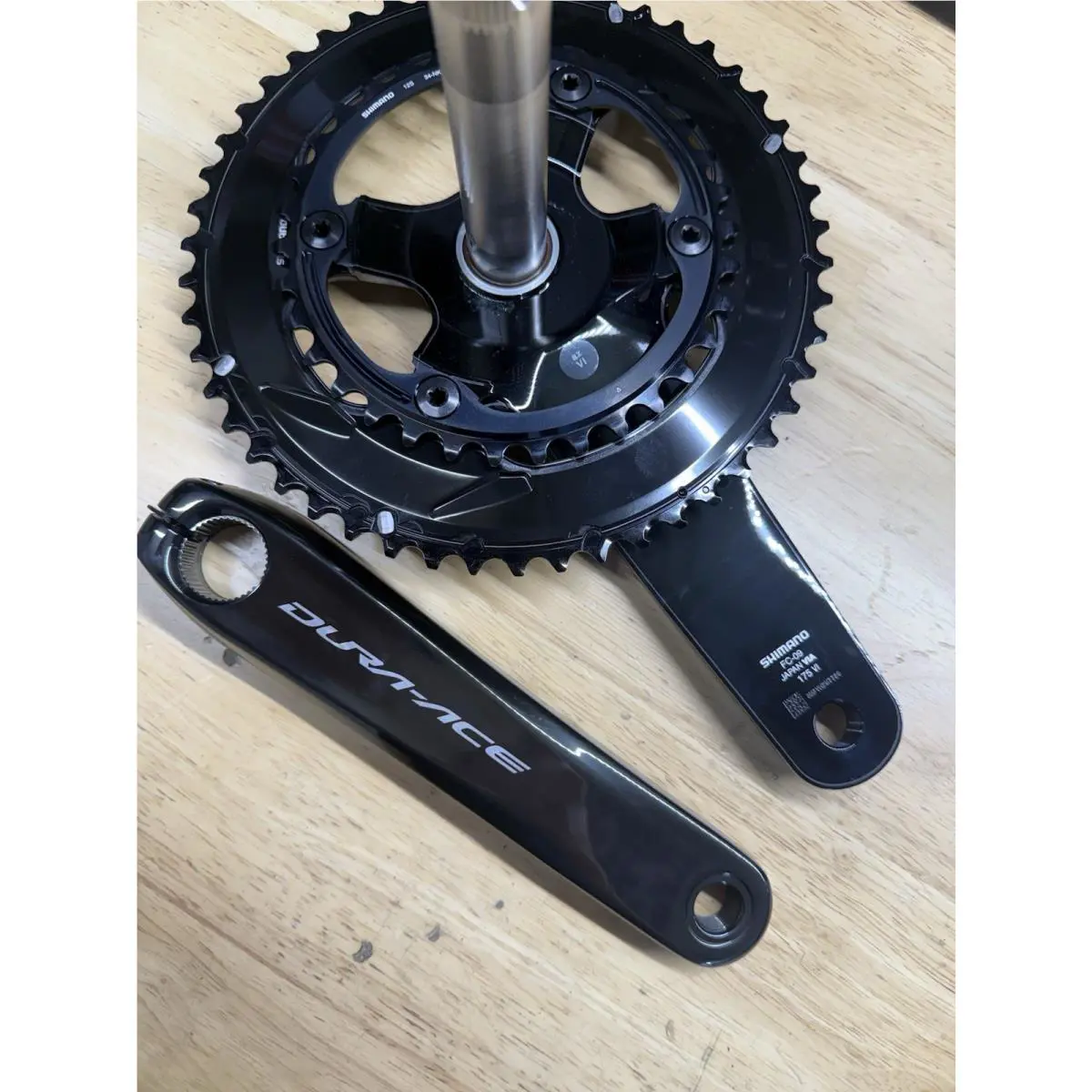 Shimano  - 9100 9200 - Black 2
