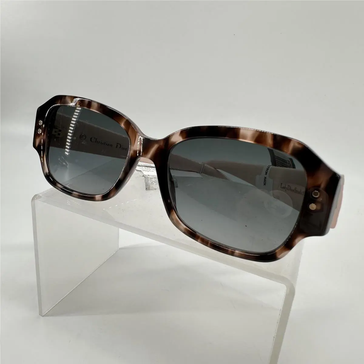 Christian  Lady  Studs5 Sunglasses Womens One Size Brown Tortoise Square by Dior