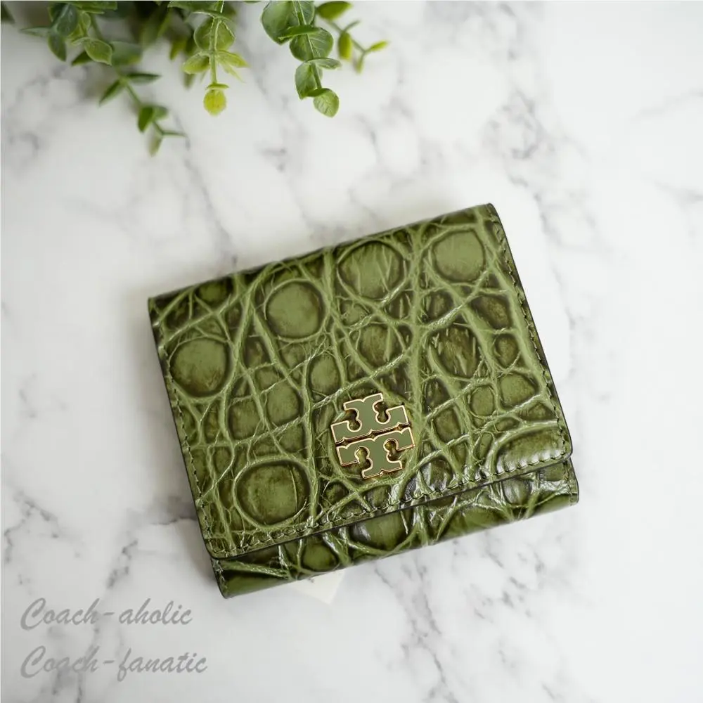 Tory Burch Britten Embossed Croc Compact Wallet in Soft Ivy