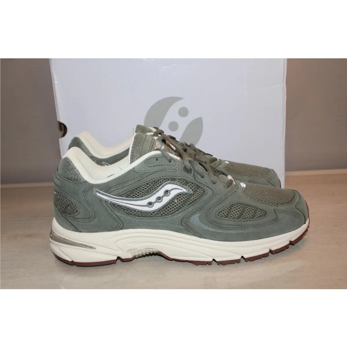 Saucony shoes - Sauony Grid Jazz 9 - Sauony Grid Jazz - S70898-1 - Green 2