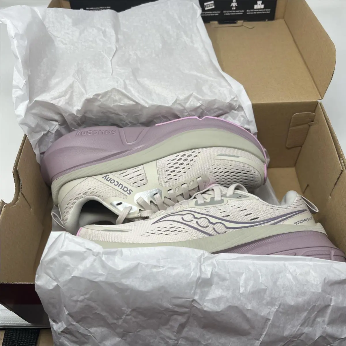 Saucony shoes - Saucony Guide 18 - Guide - S10998-142 - Ivory 4